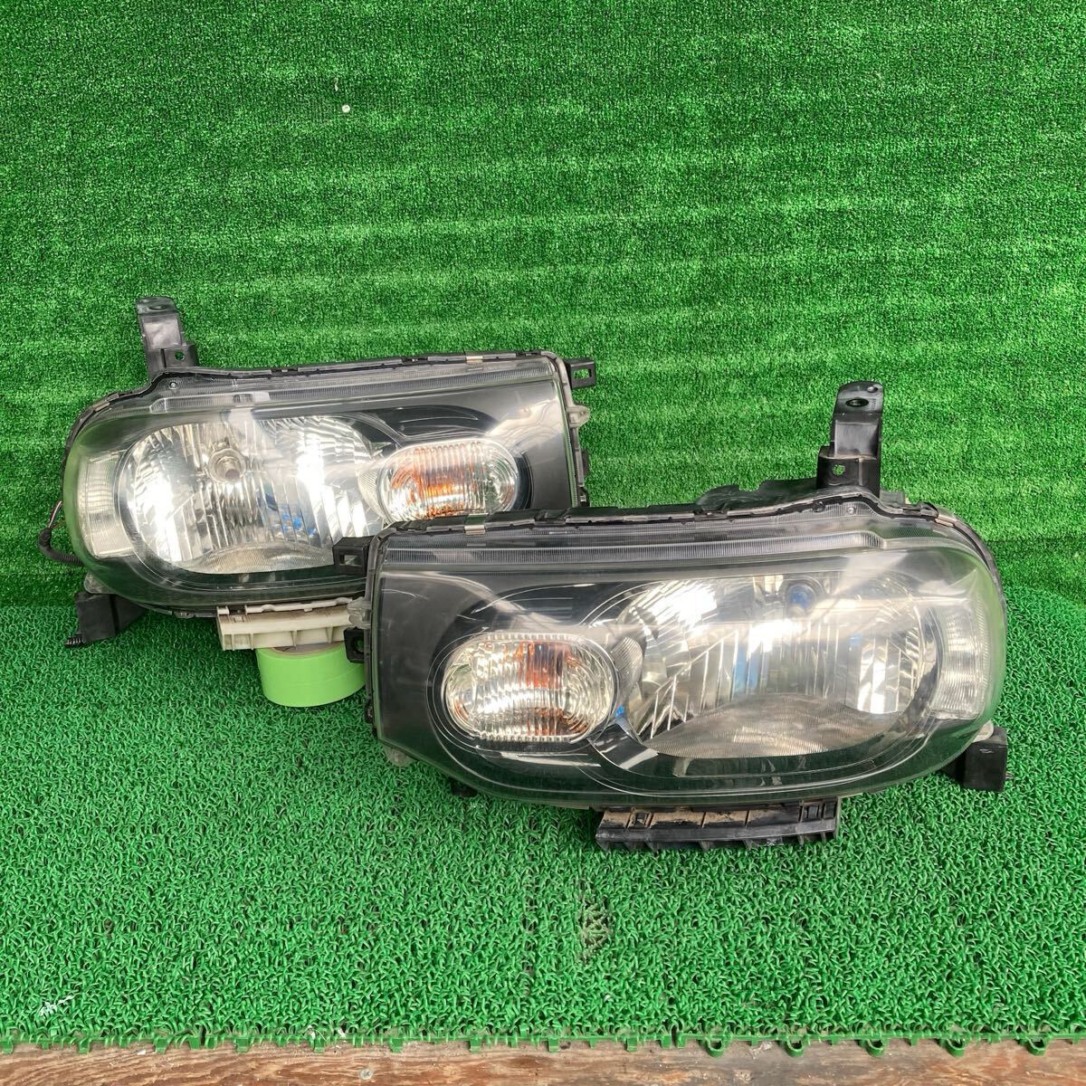 キューブ (Nissan / 日産) Z12 純正 ヘッドライト ヘッドランプ左右セット Z12 NZ12(FZ12-FR707-L50-01)拍卖