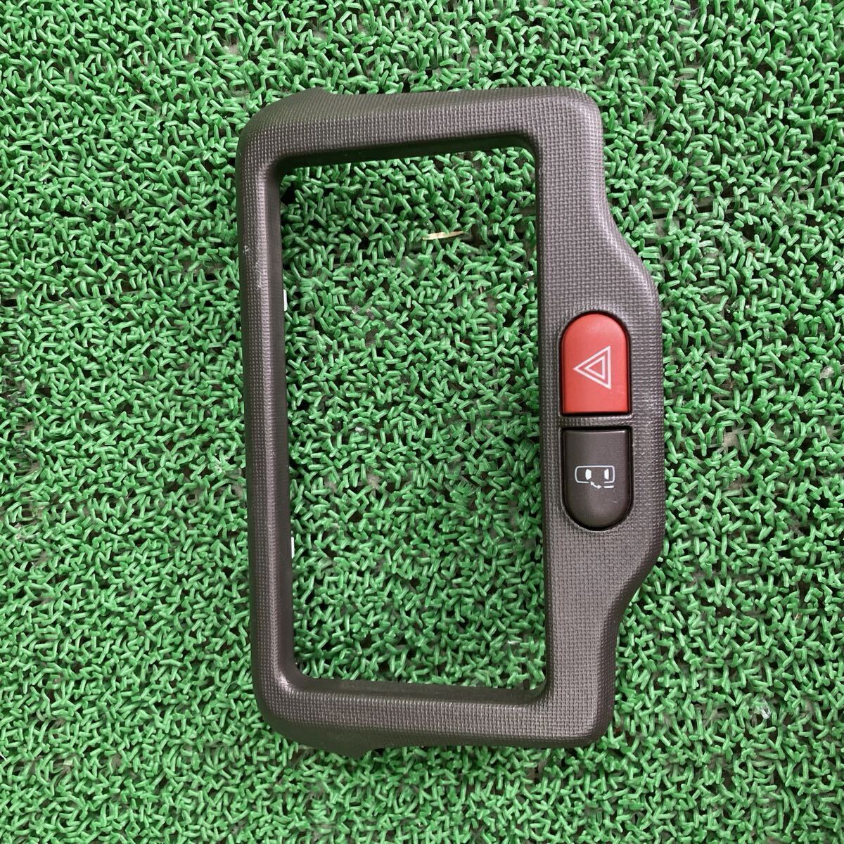 スペイドF (Toyota / トヨタ) NCP141 純正 ナビパネル NSP140 NSP141 NSP145 NCP140 NCP145(FNCP141-R706-3P0-07)拍卖