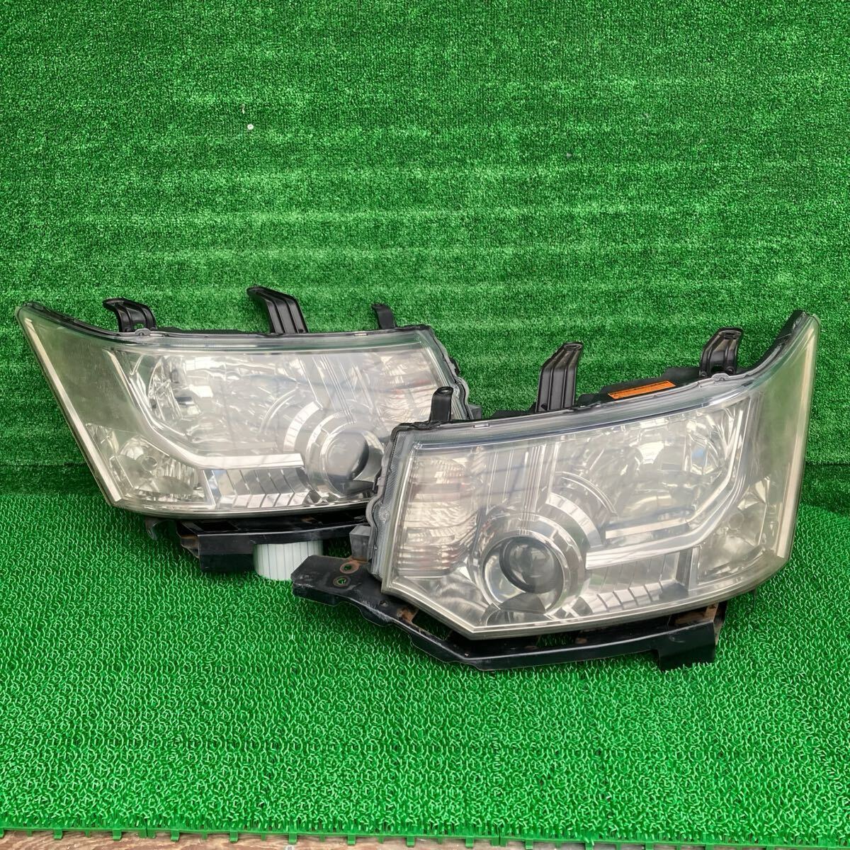 デリカD:5 (Mitsubishi / 三菱) CV4W 純正 ヘッドライト ヘッドランプ左右セット CV1W CV2W CV5W(FCV4W-FR708-A19A75-01)拍卖