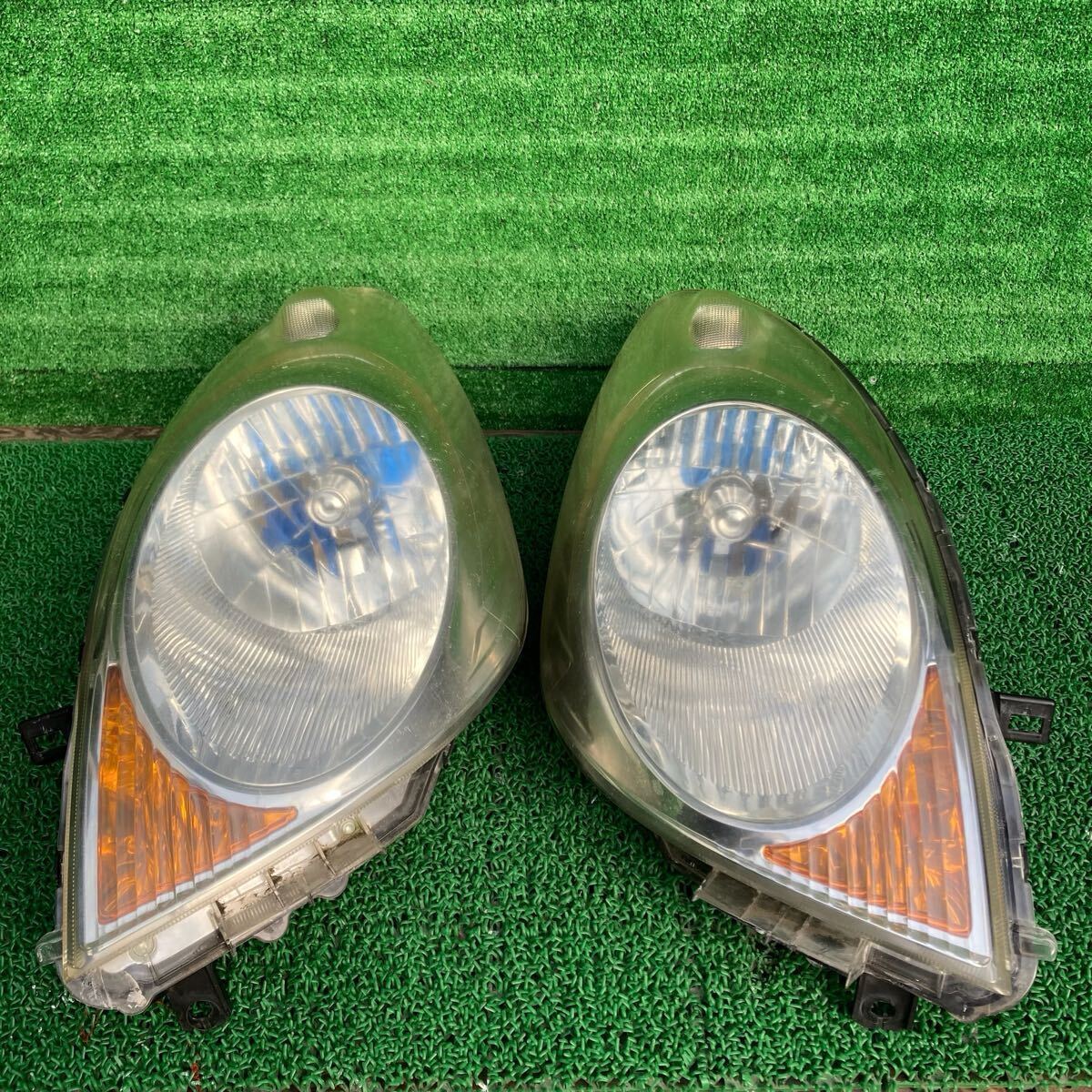 ノート 15M (Nissan / 日産) E11 純正 ヘッドライト ヘッドランプ左右セット NE11 ZE11(FE11-R706-KH3-01)拍卖