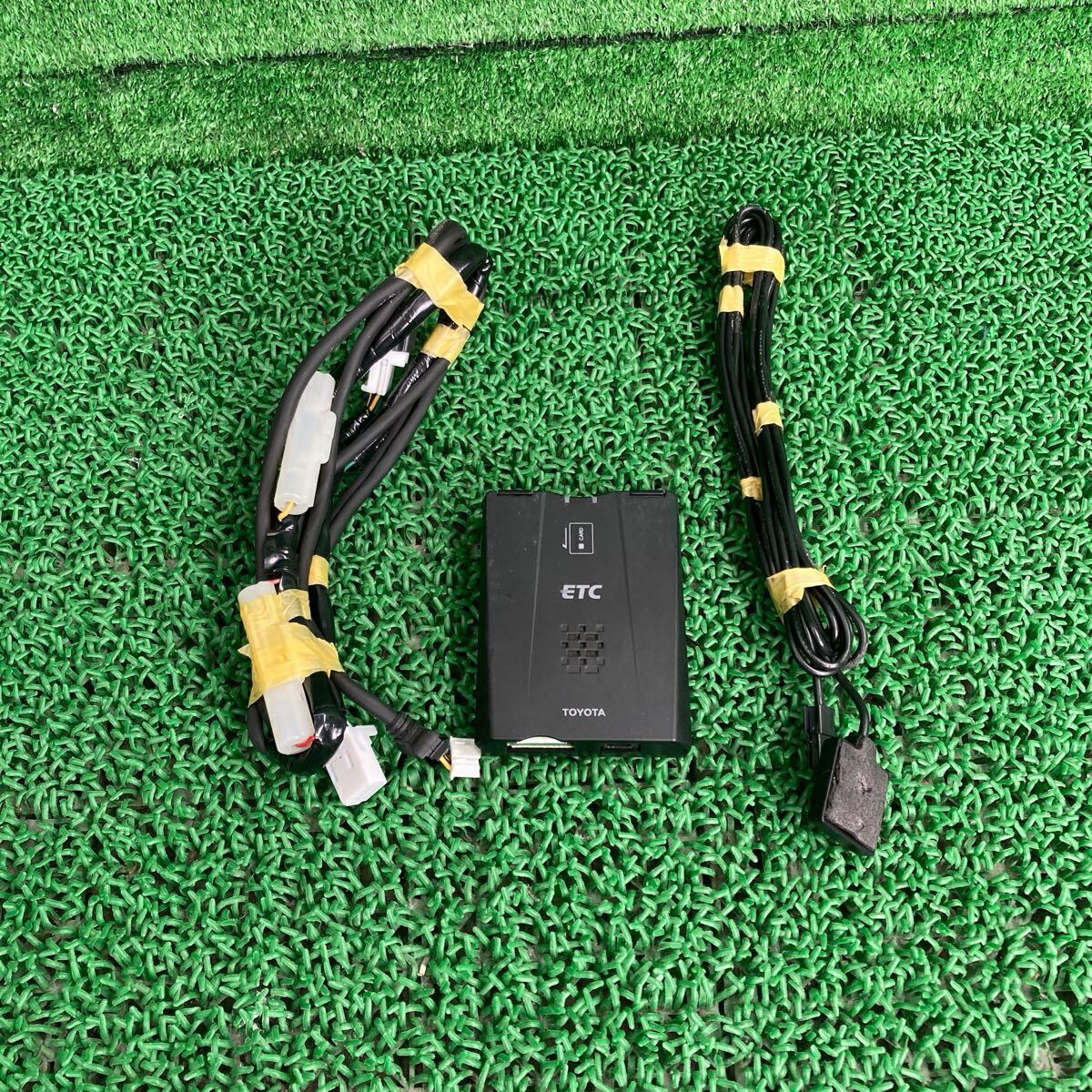 スペード G (トヨタ) NCP141 純正 ETC 車載器 08686-00243 デンソー NSP140 NSP141 NSP145 NCP141 NCP145(FNCP141-FR706-9AF-10)拍卖