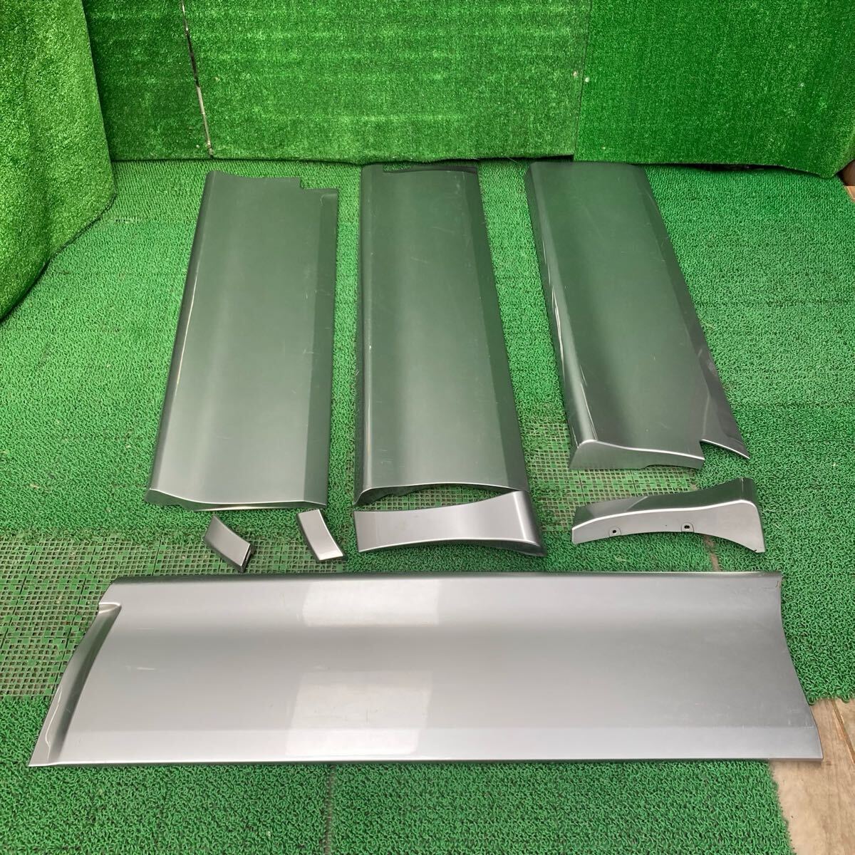 セレナ (Nissan / 日産) 純正 サイドパネルドアパネル C25 CC25 NC25 CNC25(FCC25-FR708-KY0-11)拍卖