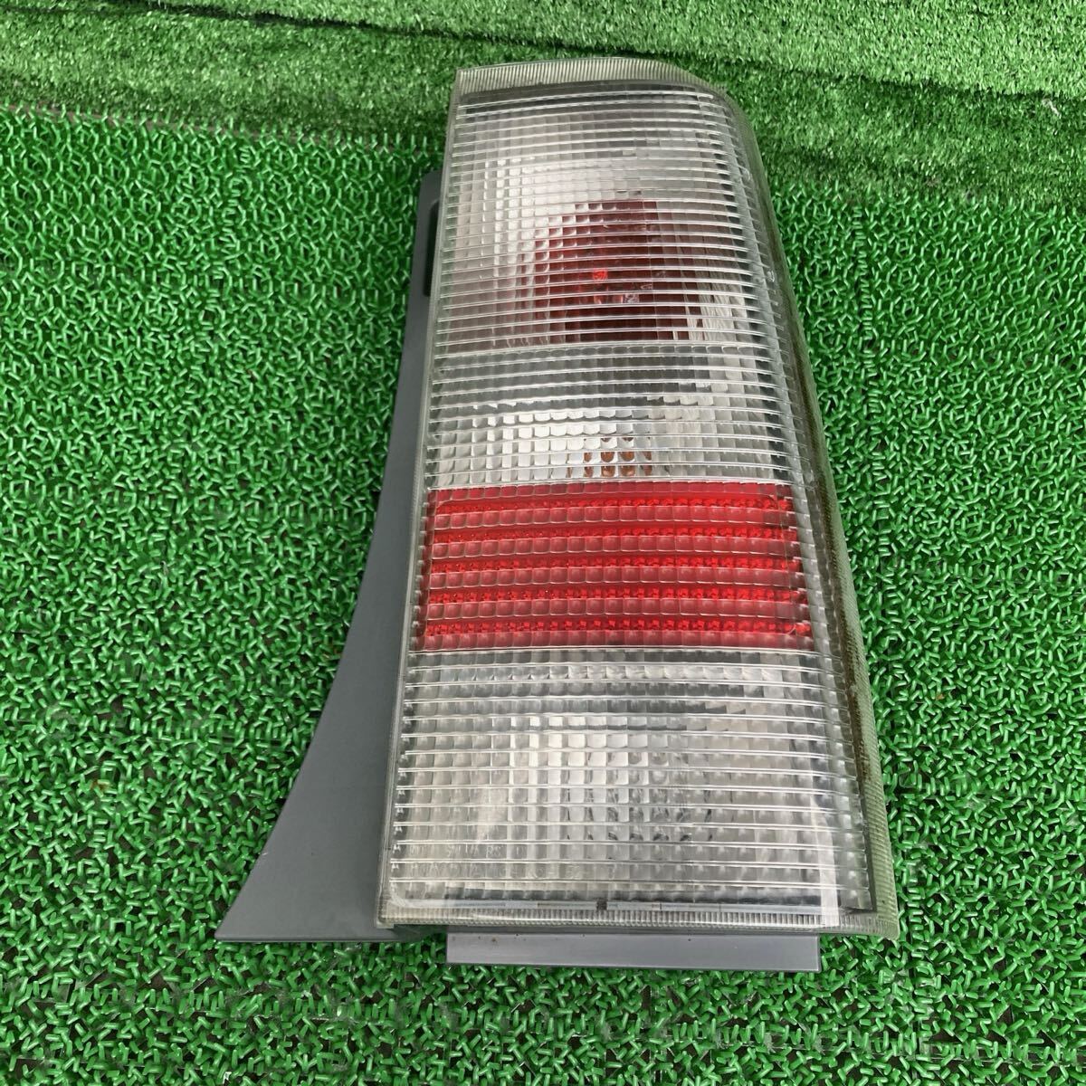 bB (Toyota / トヨタ) NCP30 純正 右側テールライトテールランプ NCP30 NCP31 NCP35(FNCP30-FR708-068-03)拍卖