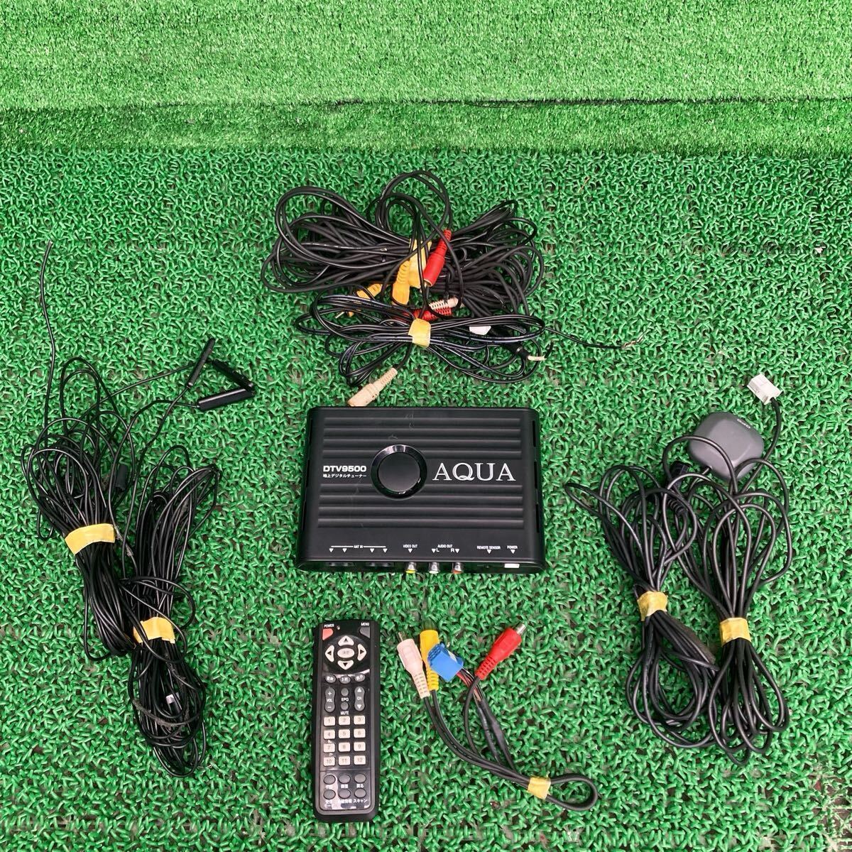 bB S_Wバージョン (トヨタ) NCP30 純正 車載用デジタルチューナー 地デジタルチューナー AQUA DTV9500 NCP31 NCP35(FNCP30-R706-209-08)拍卖