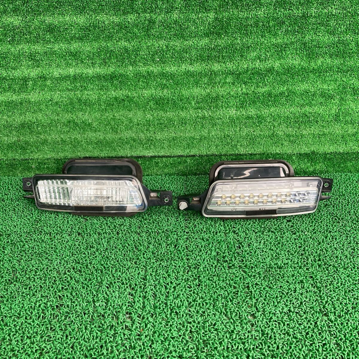 レガシィツーリングワゴン (Subaru / スバル) BP5 純正 フォグランプフォグライト 左右セット BP9 BPE(FBP5-FR707-36J-05)拍卖