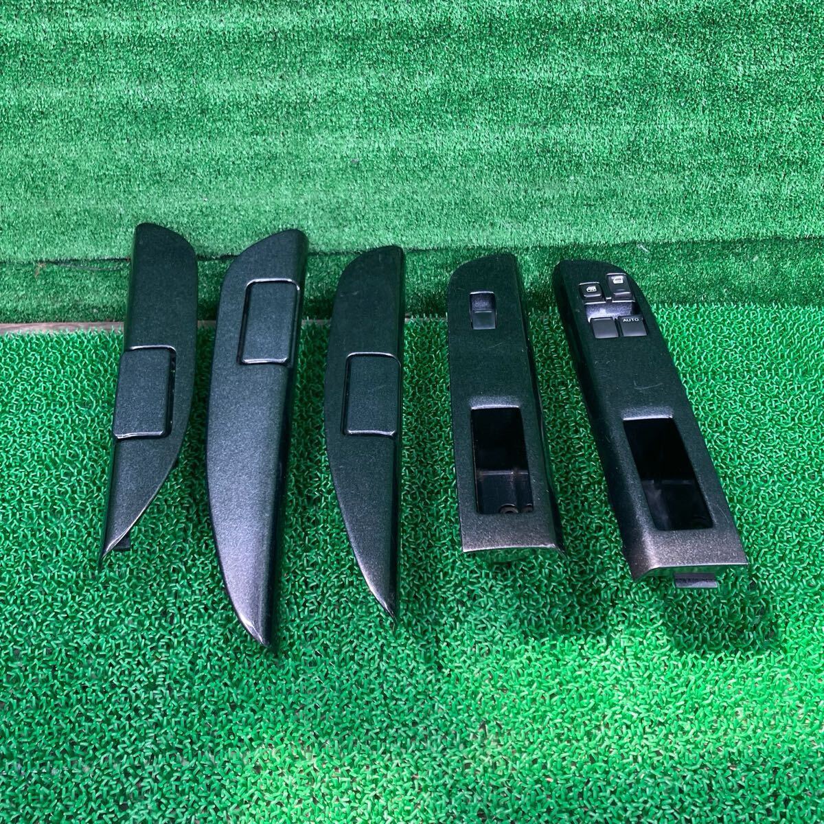 エルグランド (Nissan / 日産) APE50 純正 パワーウインドウスイッチ APWE50 ATE50 FLGE50 FLWGE50(FAPE50-R708-QX1-06)拍卖