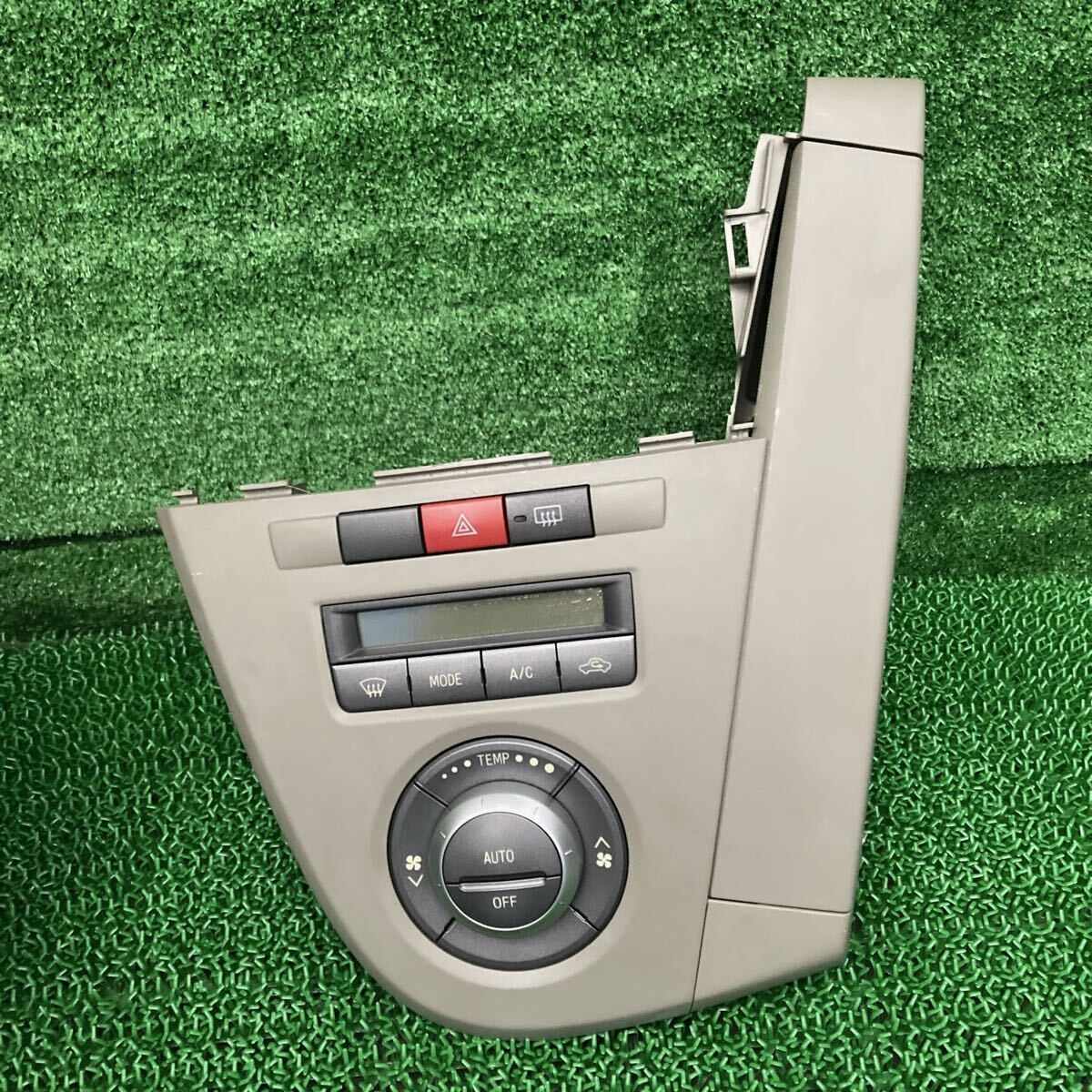 ミラ (Daihatsu / ダイハツ) L275S 純正 エアコンスイッチ L275S L285S L275V L285V(FL275S-FR708-T23-08)拍卖