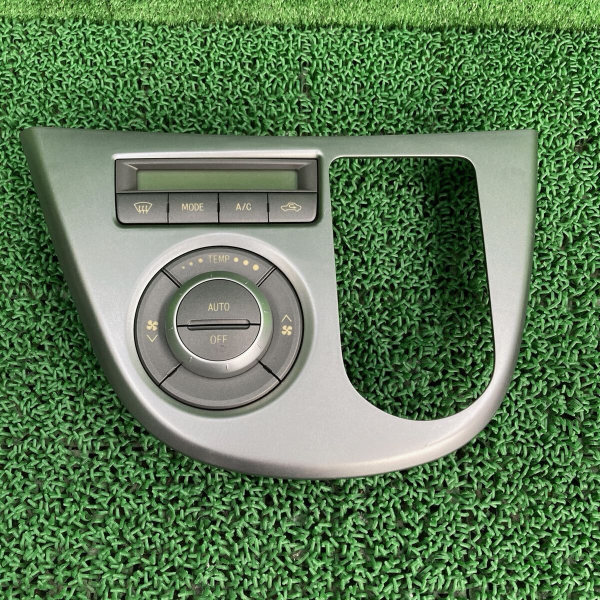 ムーヴ (Daihatsu / ダイハツ) L175S 純正 シフトパネル エアコンスイッチ L175S L185S(FL175S-FR707-S35-06)拍卖