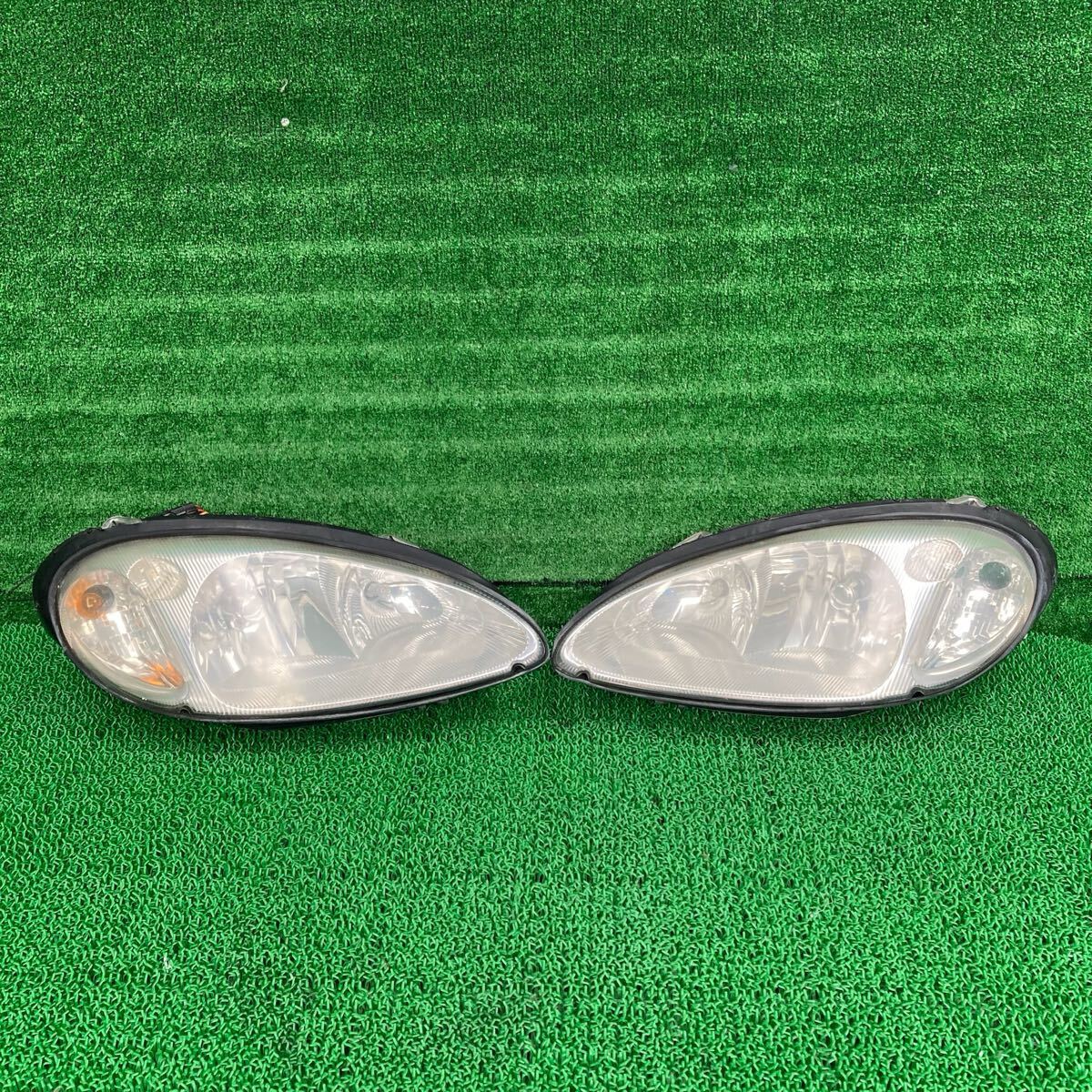 PTクルーザー (Chrysler / クライスラー) PT2K20 純正 ヘッドライト ヘッドランプ左右セット PT24 PT24T(FPT2K20-FR709-01)拍卖
