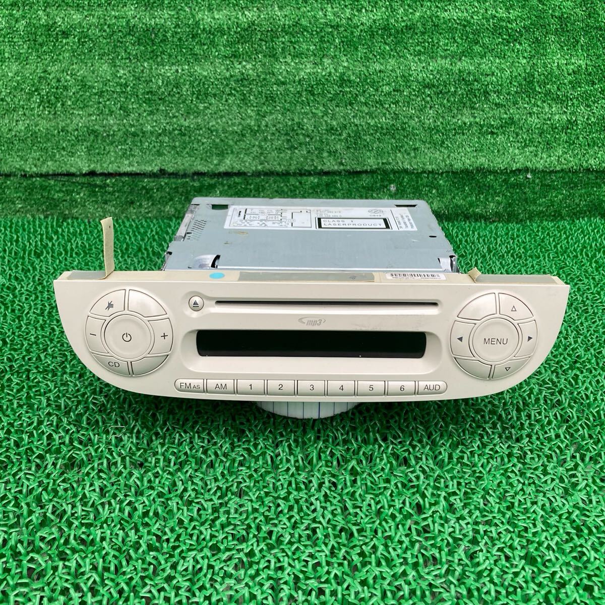 500 (Fiat / フィアット) 31214 純正 カーオーディオ CDプレーヤー (F31214-FR709-H20-06)拍卖