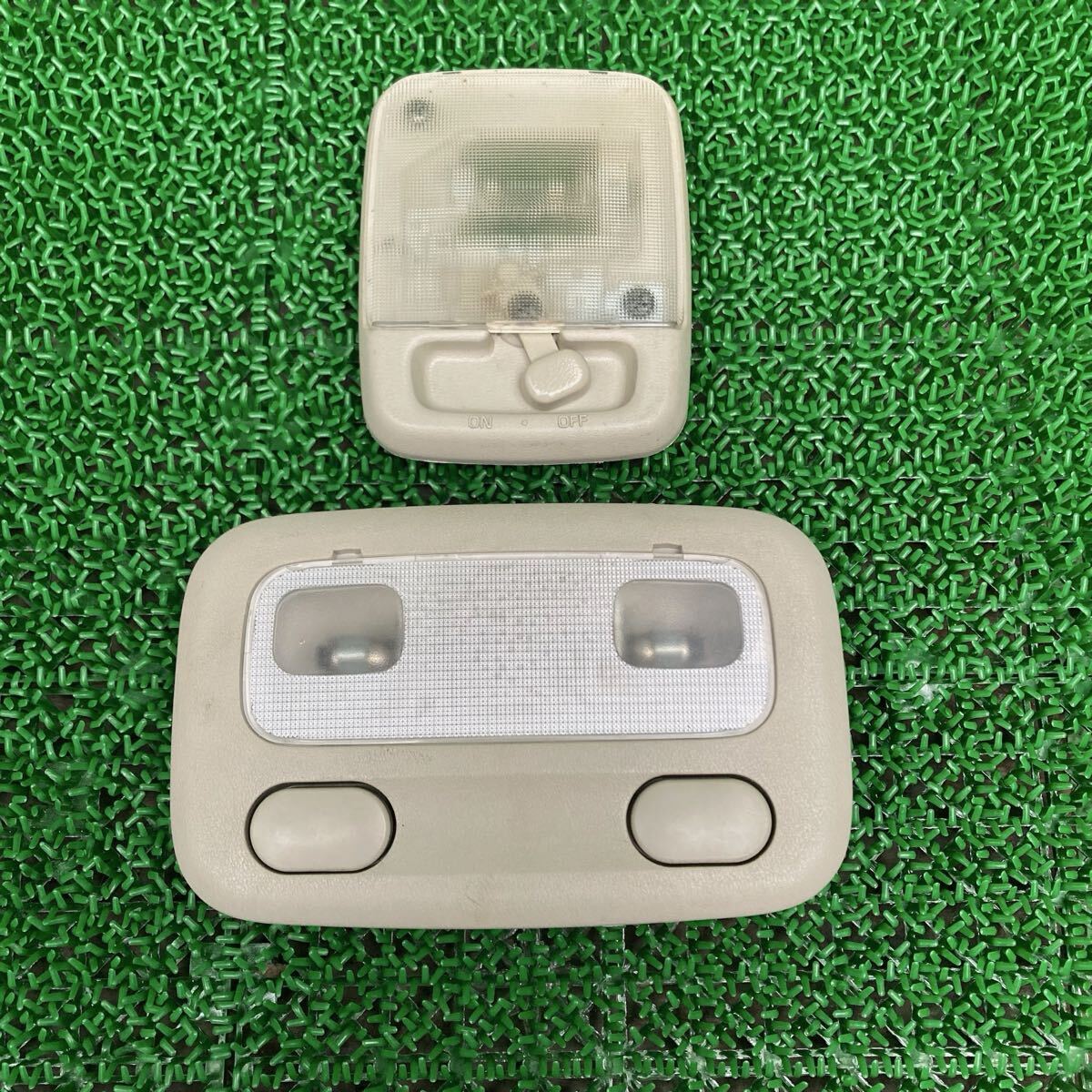 AD (Nissan / 日産) VY12 純正 ルームライト ルームランプ 室内灯 VZNY12 VAY12 VFY11 VHNY11 VGY11(FVY12-FR708-QM1-07)拍卖