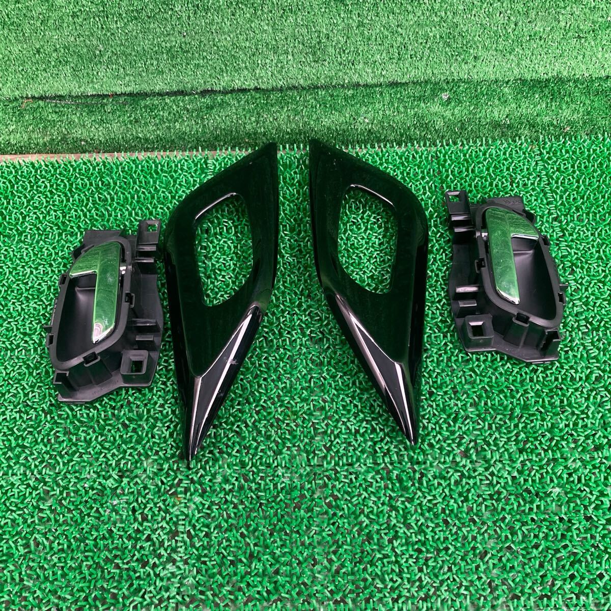 DS3 (Citron / シトロエン) A5C5F04 純正 ドアノブドアハンドル A5C5F01 A5C5F02 A5CHM01(FA5C5F04-FR708-12)拍卖