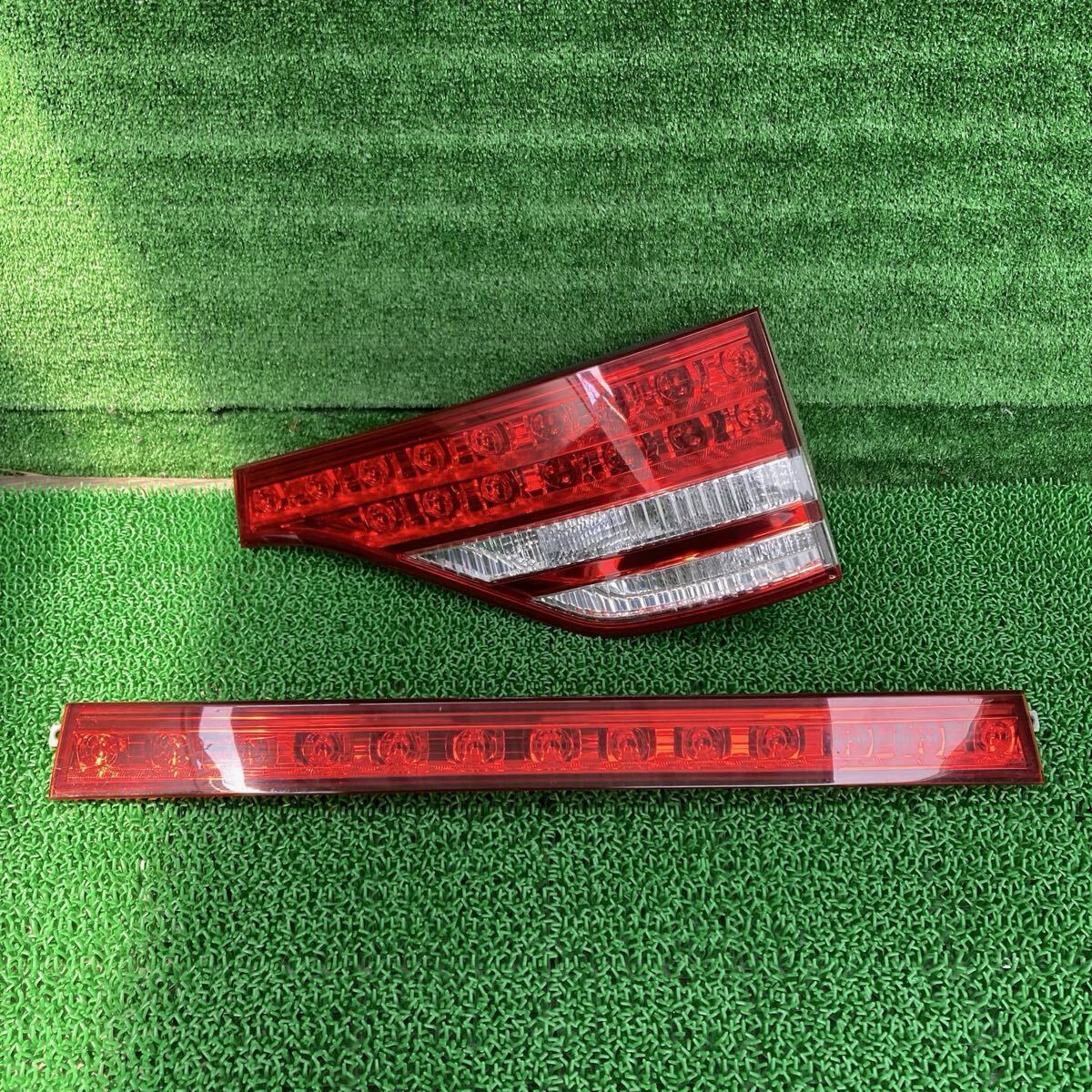 エスティマ (Toyota / トヨタ) ACR50W 純正 左側テールライトテールランプ リアガーニッシュライト ACR50 AHR20(FACR50W-FR708-202-03)拍卖