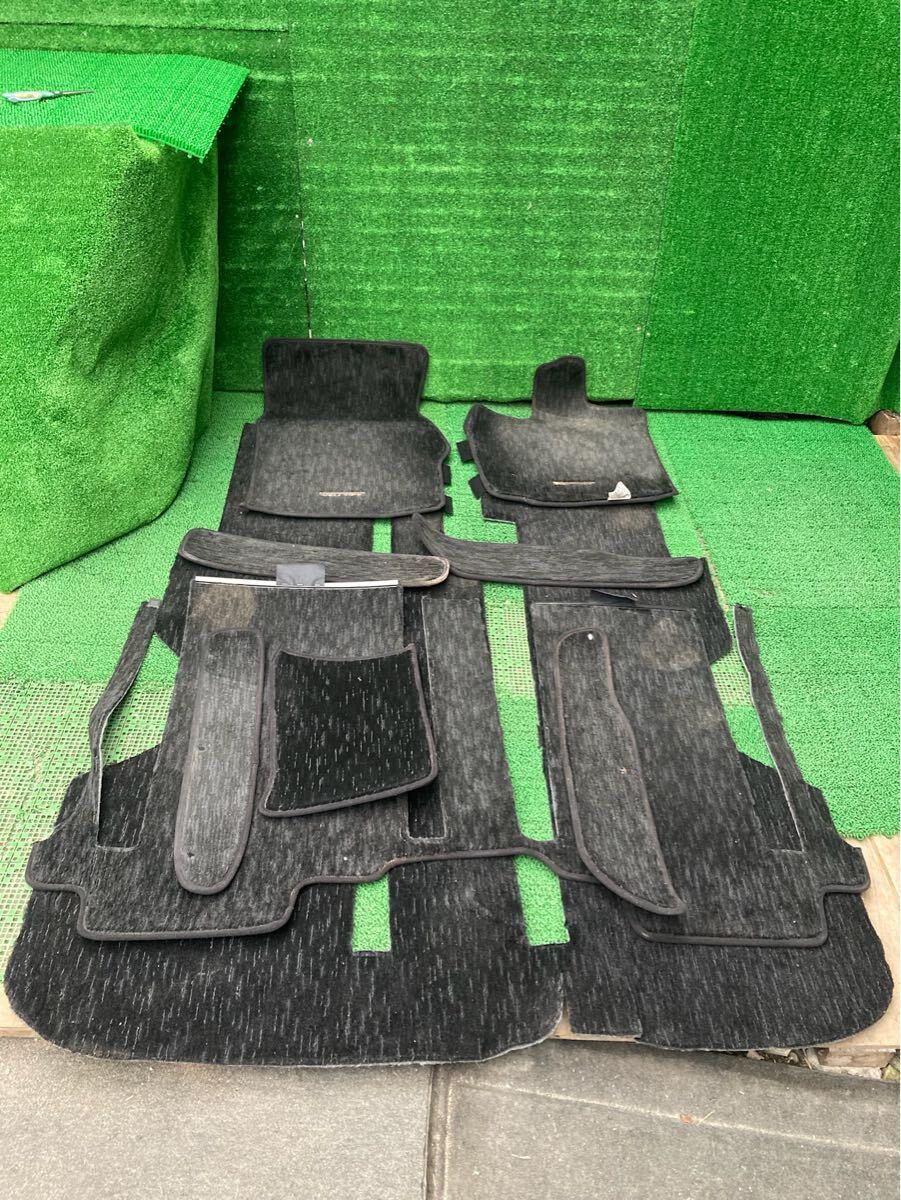 ヴェルファイア2.4z (Toyota / トヨタ) ANH25W 純正 フロアマット ANH20 GGH20 GGH25(FANH25W-FR708-202-15)拍卖