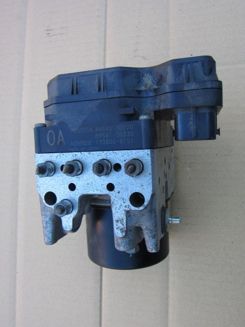 ☆ トヨタ CROWN クラウン DBA-GRS180 H17年 ABSアクチュエーター 44540-30220 24-1H36拍卖