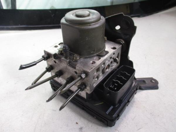 ☆カローラ FIELDER フィールダー NZE124G H14年 ABSアクチュエーター 44510-12362 16-4F37拍卖