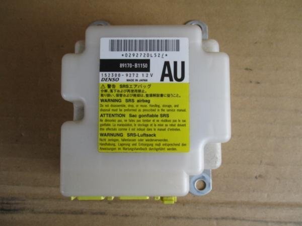 ☆トヨタ bB QNC25 H18年 エアバッグ コンピューター 89170-B1150 16-8C29拍卖