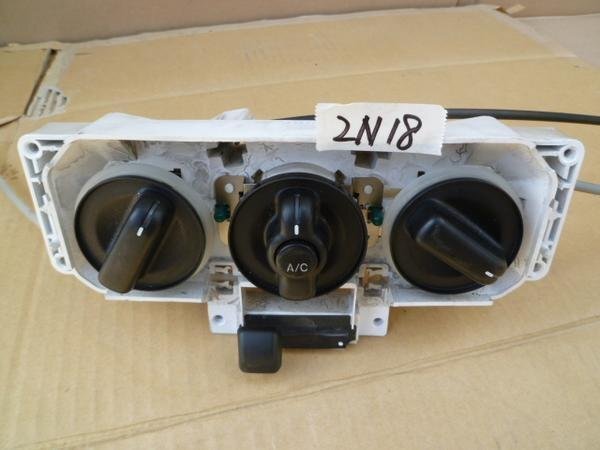 ☆ワゴンR プラス MA63S H12年 空調スイッチ エアコンスイッチ ワイヤー式 2N18拍卖