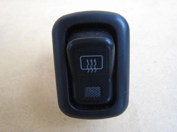 ☆ダイハツ MOVE ムーヴ L902S H11年 リア 電熱線スイッチ 3S05拍卖