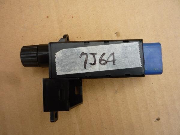 トヨタ ソアラ UZZ31 H3年 照明ボリューム 7J64拍卖