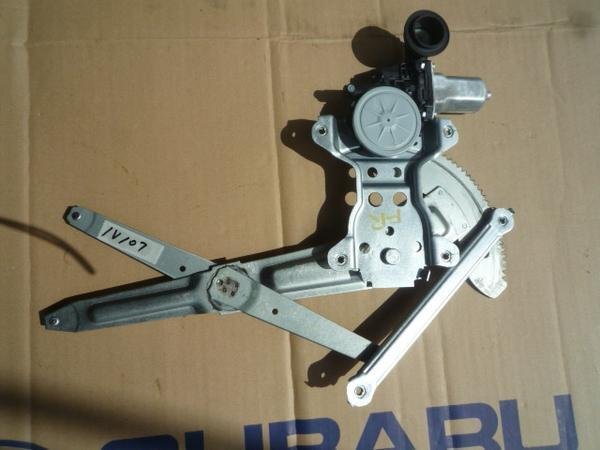 ☆スズキ CERVO セルボ HG21S H21年 運転席 ドア レギュレーター 1V107拍卖