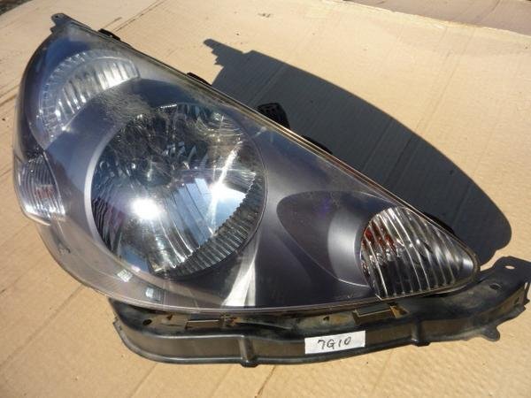 ☆ホンダ Fit フィット GD1 H14年 ヘッドライト 右側 難 7G10拍卖