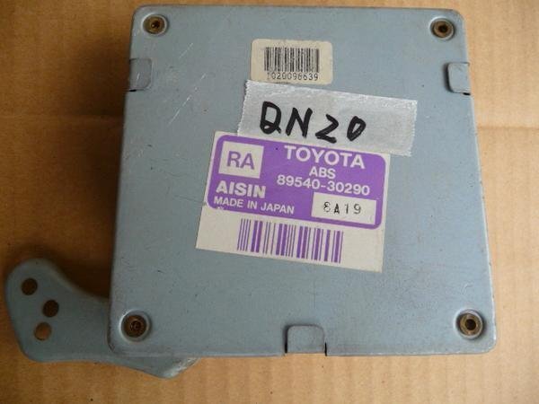 ☆トヨタ CROWN クラウン JZS151 H10年 ABSコンピューター 89540-30290 QN20拍卖