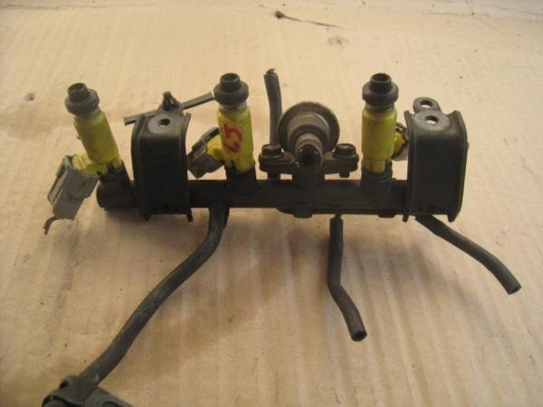 ☆スズキ EVERY エブリイ DA52W H12年 インジェクター 燃料噴射装置 LJ30拍卖