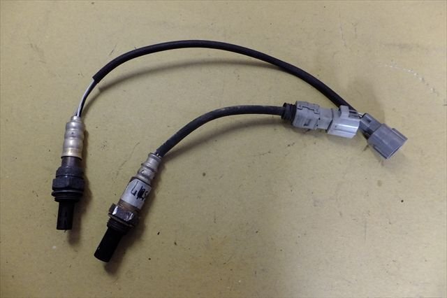 トヨタ ノア AZR65 H17年 O2センサー+LAFセンサー 2本組 20-0F57拍卖