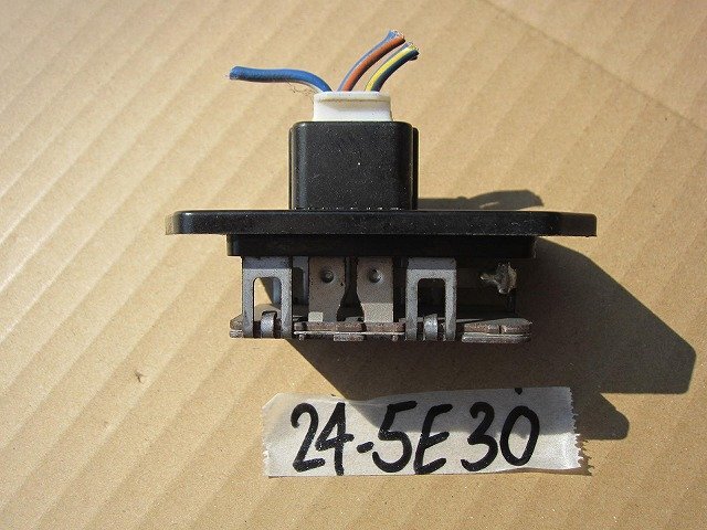 ☆ 日産 OTTI オッティ DBA-H92W H19年 空調 レジスター 24-5E30拍卖