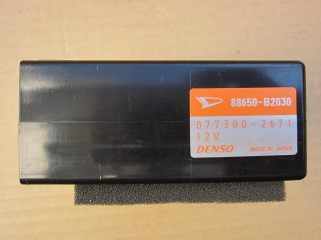 ☆ ダイハツ MOVE ムーヴ LA-L152S H15年 エアコン アンプ 88650-B2030 24-3G39拍卖