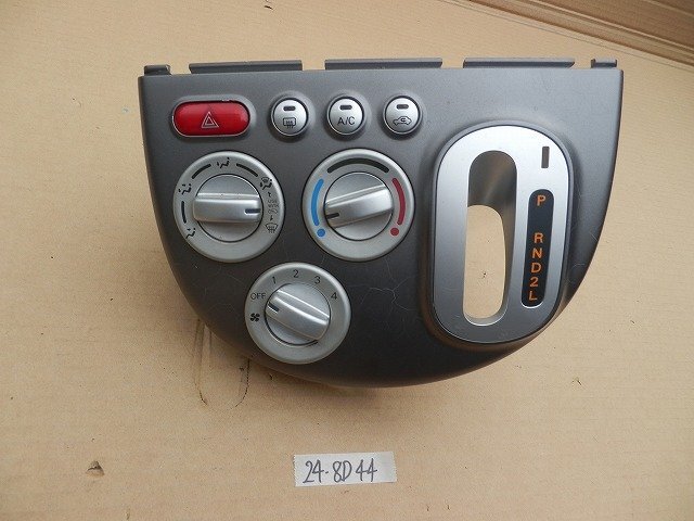 ☆ 日産 OTTI オッティ DBA-H92W 4WD車 H19年 空調スイッチ エアコンスイッチ ワイヤー式 難 24-8D44拍卖