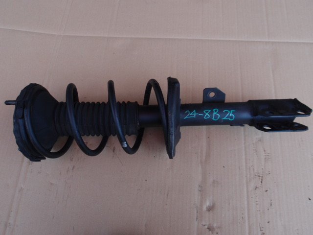☆ トヨタ VOXY ヴォクシー AZR65G フロント ストラット 左側 24-8B25拍卖