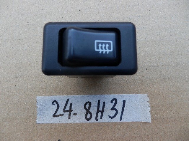 ☆ スバル SAMBAR サンバー V-KV4 H9年 AT-4WD車 リア 電熱線スイッチ リアデフォガ 24-8H31拍卖