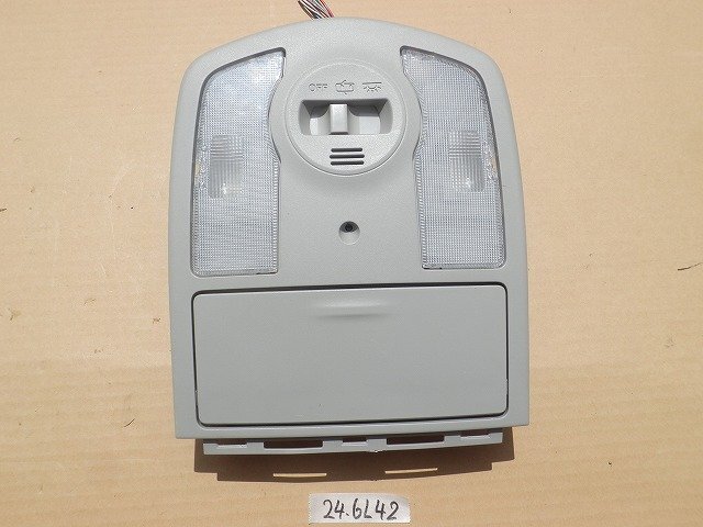 ☆ トヨタ PRIUS プリウス DAA-ZVW30 フロント 室内灯 ルームランプ 24-6L42拍卖
