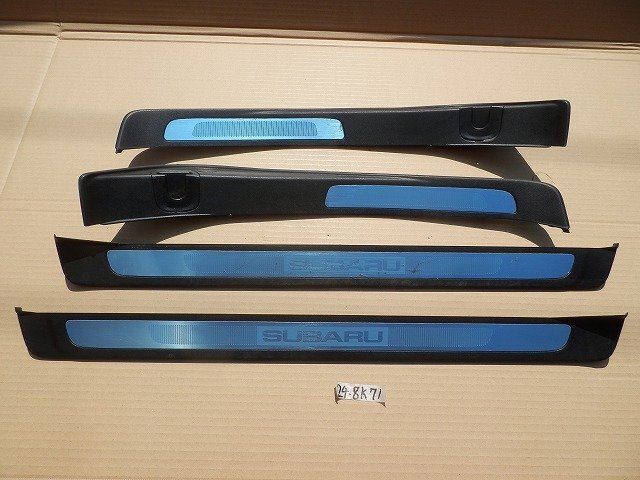 ☆ スバル LEGACY レガシィ CBA-BP5 AT-4WD車 スカッフ プレート 一台分 4枚組 24-8K71拍卖