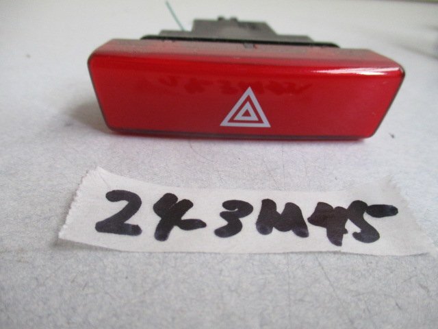 ☆ ダイハツ MOVE ムーヴ DBA-LA110S 4WD車 ハザードスイッチ 赤 24-3M45拍卖