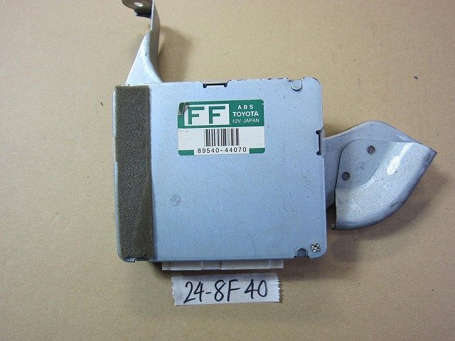 ☆ トヨタ GAIA ガイア GF-SXM10G H11年 ABSコンピューター 89540-44070 24-8F40拍卖