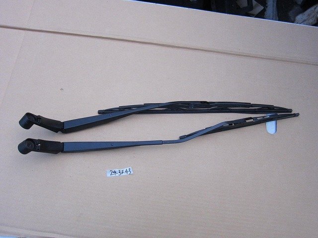 ☆ スバル R2 UA-RC2 H16年 MT-4WD車 ワイパーアーム 2本組 24-3F43拍卖