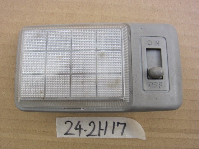 ☆ ホンダ ACTY アクティ バン GD-HH6 H12年 4AT-4WD車 室内灯 ルームランプ 1 グレー 24-2H17拍卖