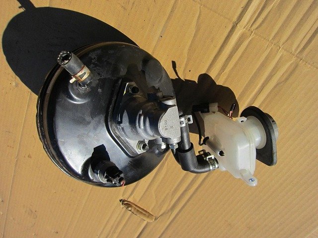 ☆ ダイハツ HIJET ハイゼット バン EDB-S331V H20年 4WD車 ブレーキマスターバック ブースター 真空倍力装置 F01G061080 24-8E52拍卖