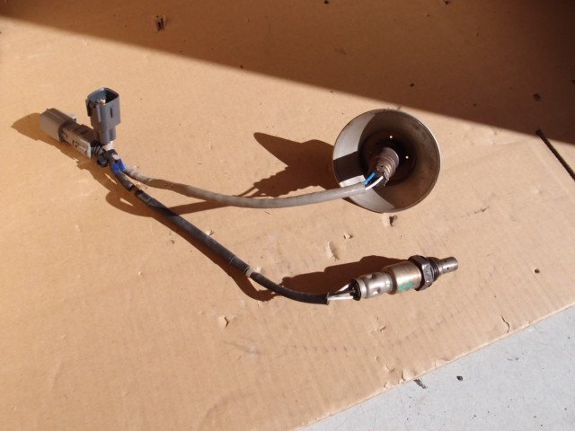 トヨタ オーリス NZE181 H26年 O2センサー 2本組 22-3F61拍卖