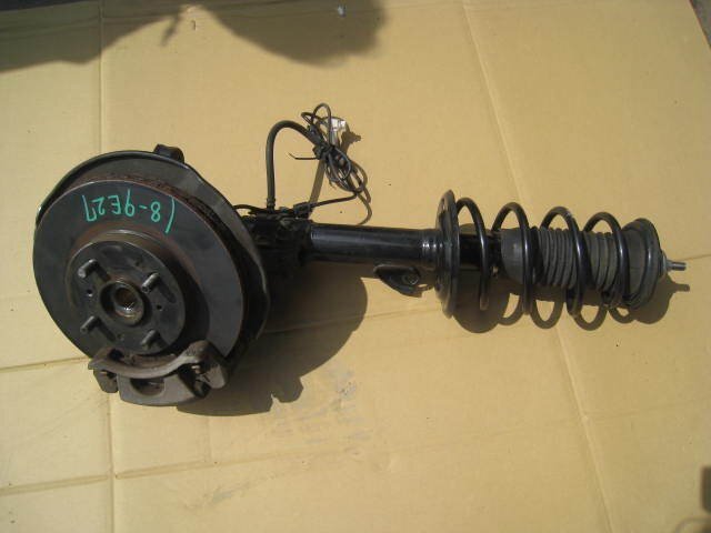 トヨタ ヴィッツ SCP90 H17年 フロント ストラット 右側 ローター キャリパー 18-9E27拍卖