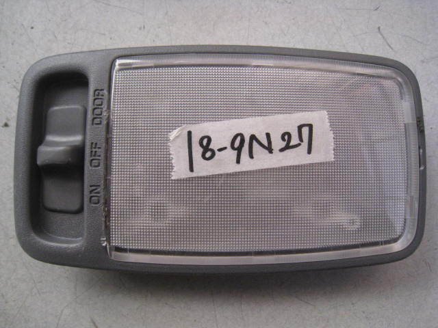 トヨタ HARRIER ハリアー MCU15W H12年 室内灯 ルームランプ 18-9N27拍卖