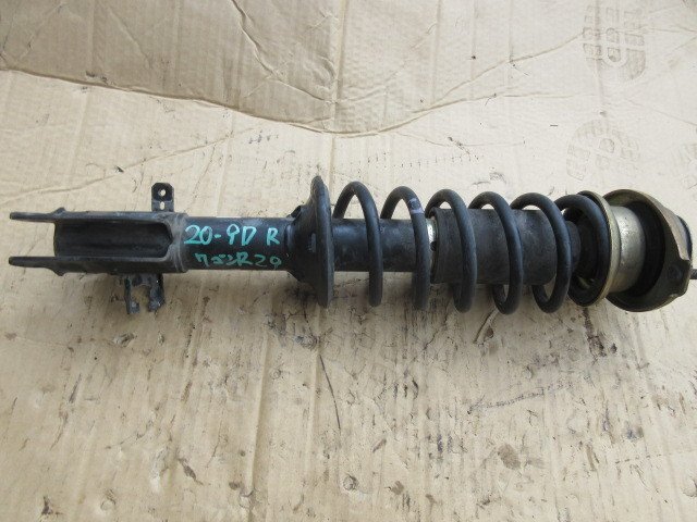 ☆スズキ ワゴンR MH21S H17年 フロント ストラット 右側 41601-58J50 20-9D29拍卖