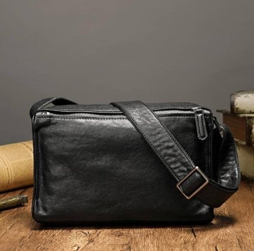 本革 メンズバッグ ショルダーバッグ メッセンジャーバック 肩掛け レザー ビジネスバッグ おしゃれ 大容量 斜めがけ拍卖
