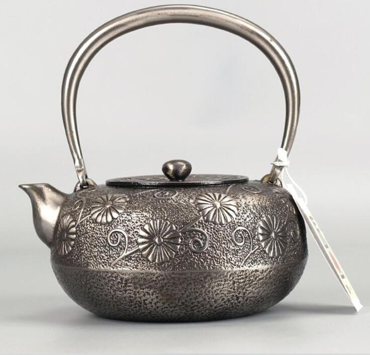 職人手作り鉄器 砂鉄壺高級純手作り無コーティング鋳鉄壺家庭用湯沸茶壺提梁壺 1.2L南部鉄器拍卖