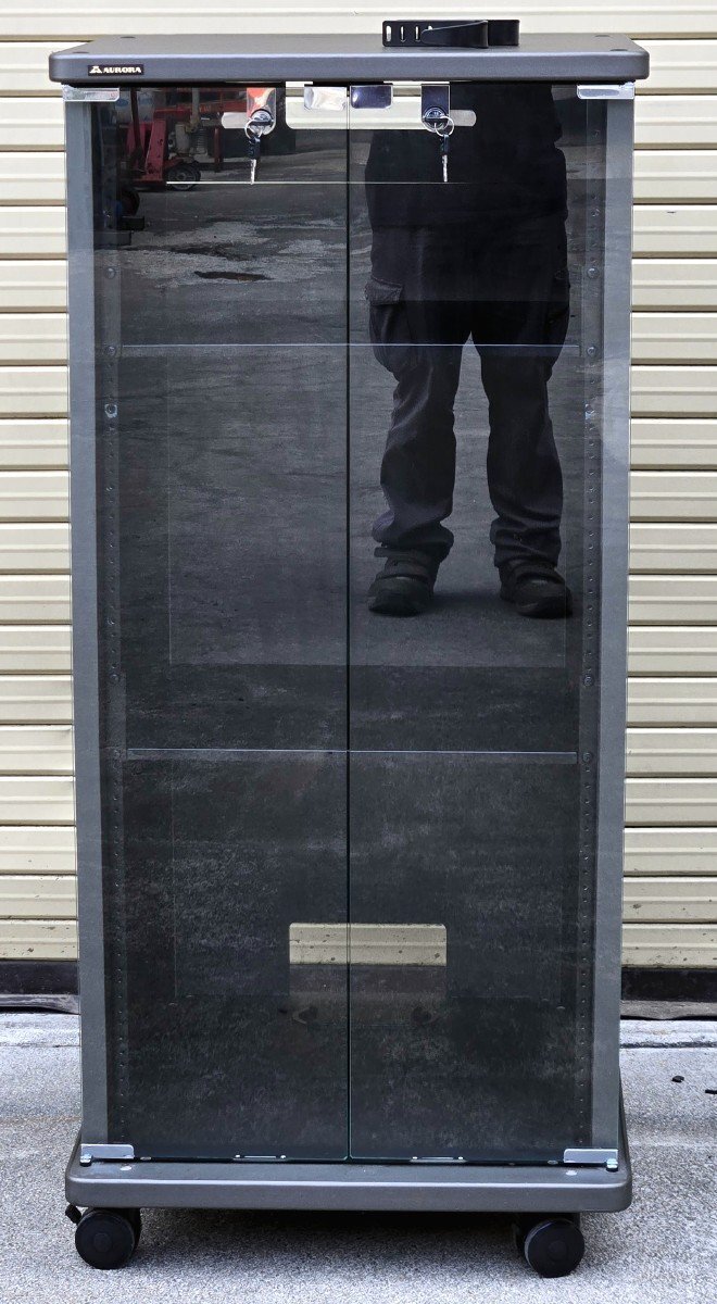 共栄商事 AURORA オーロラ 木製EIAラック EIA-K24B スタンダードタイプ24U 固定棚・鍵4本付 オーディオラック キャビネット 2019年製拍卖