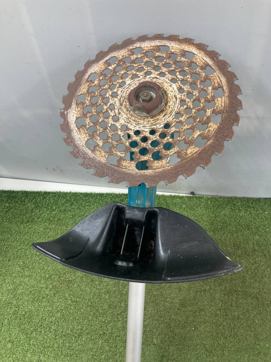 【店舗引取】【引取限定】【中古品】★マキタ 14V充電式刈払い機 MUR145UDZ 本体のみ(バッテリー、充電器別売) ITA5U47BX10G拍卖