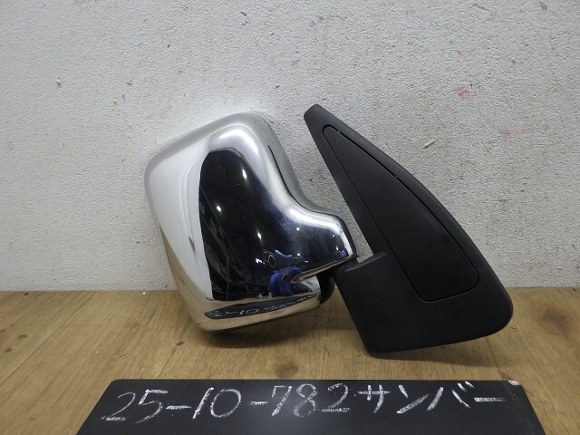 サンバー TT2 右ドアミラー サイドミラー 210 91031TC000拍卖